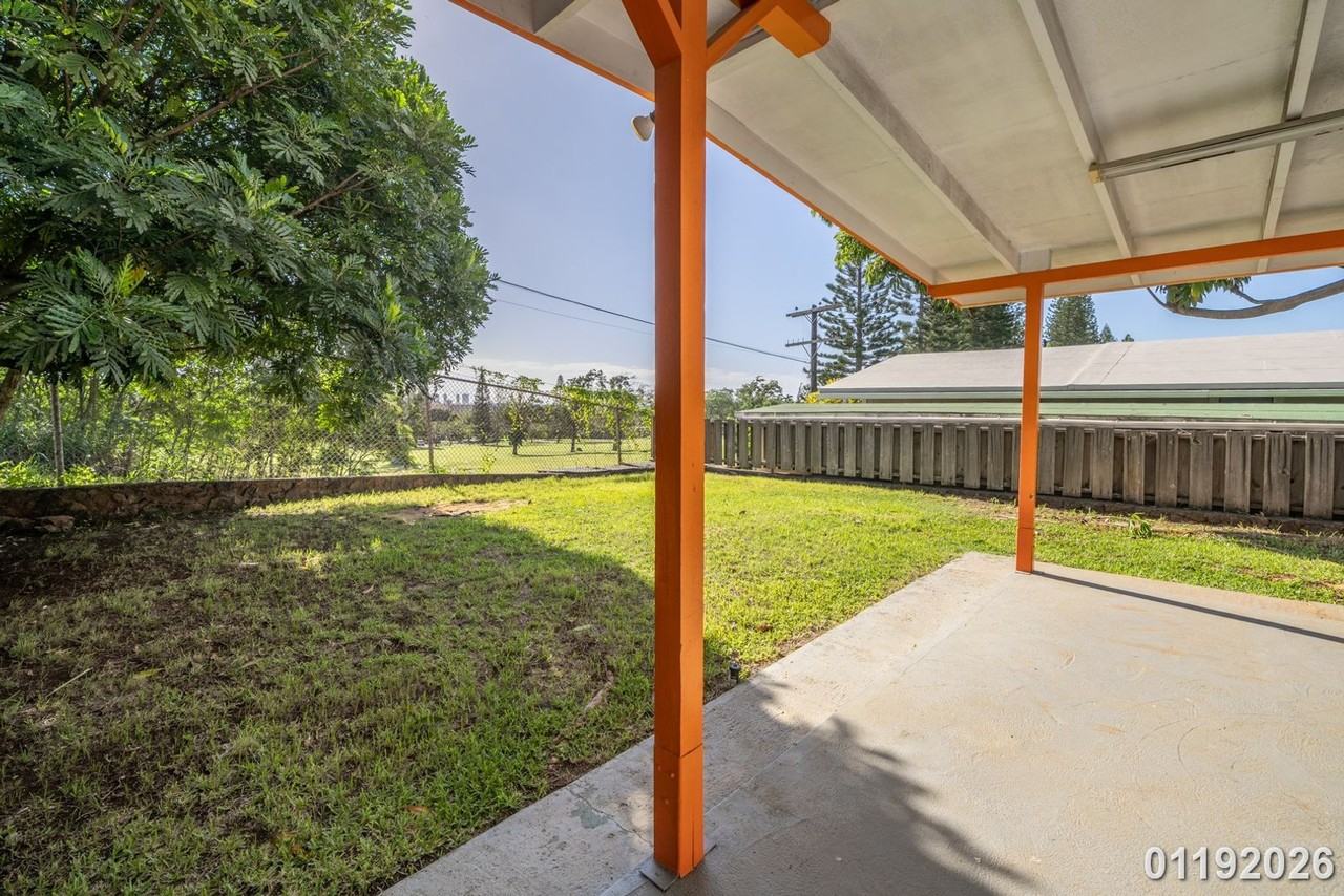 1535 Ala Amoamo St - Photo 6 of 20