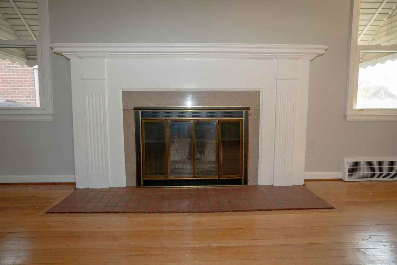 15086 Heyden St - Photo 4 of 28