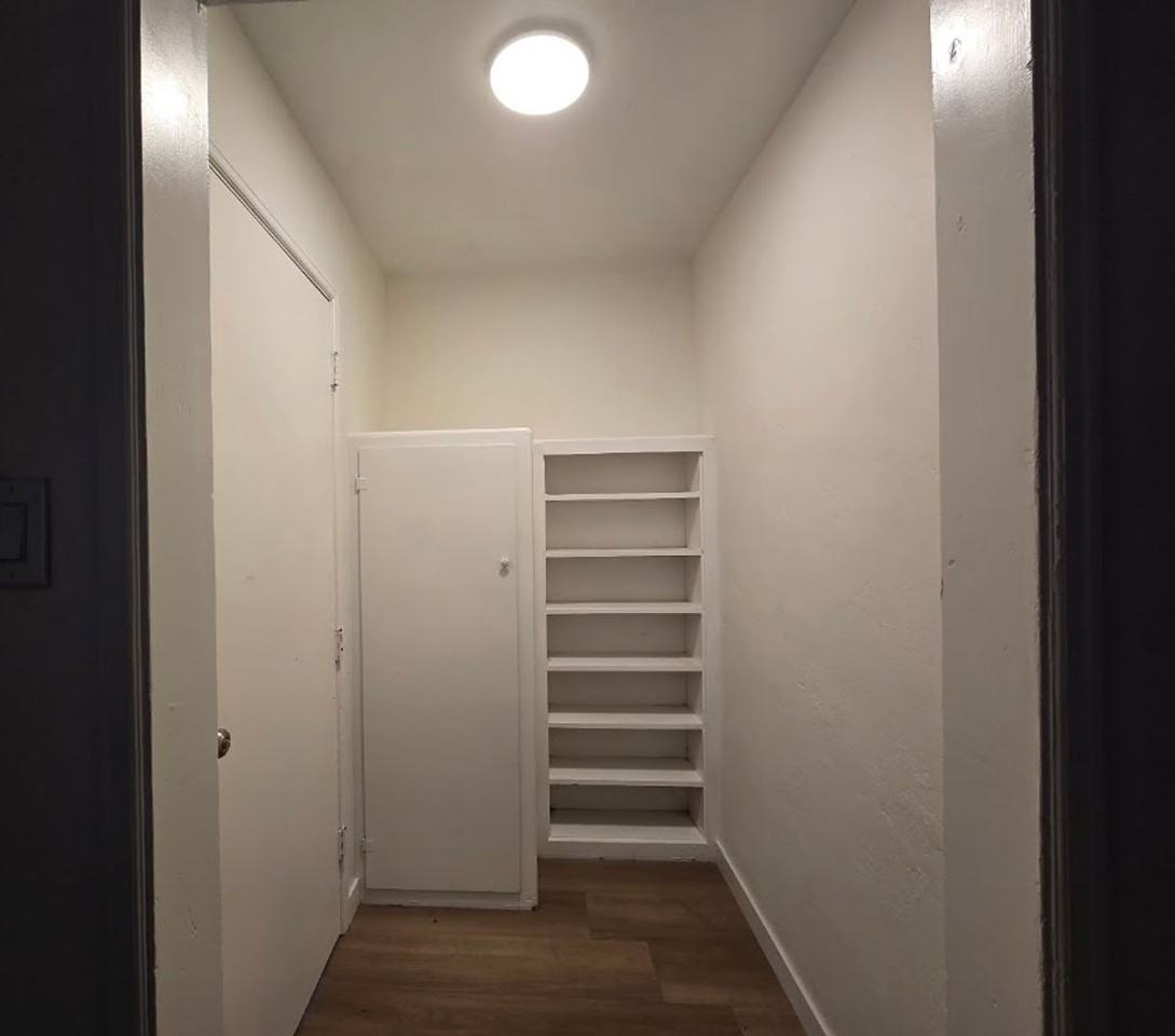 135 Terracina Way - Photo 5 of 25