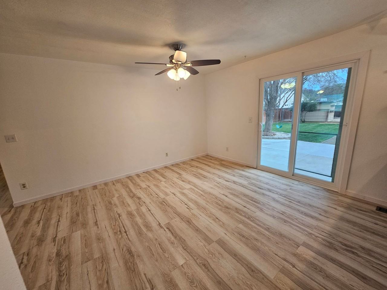 19342 Mountain Mdw S - Photo 6 of 14