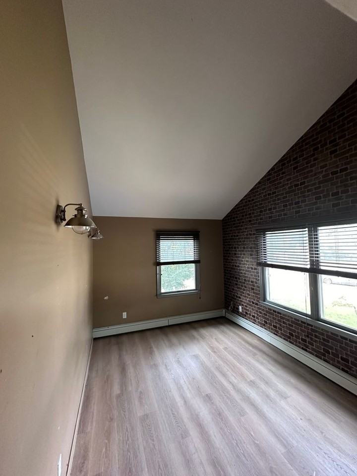 2 Concord Dr - Photo 3 of 21