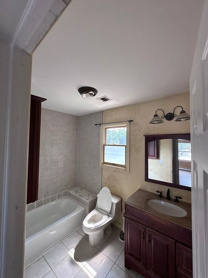 2 Concord Dr - Photo 5 of 21