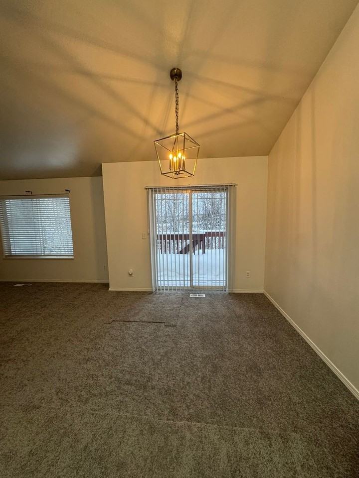 100 Burton St #A - Photo 6 of 21