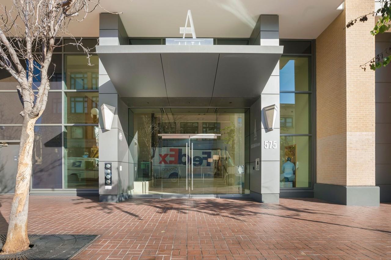 575 6th Ave #1008R - Photo 2 of 42