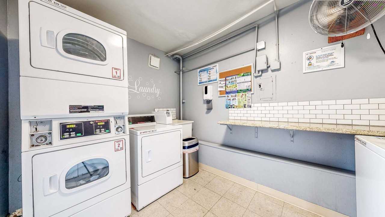 Pennsylvania Place - Photo 3 of 16