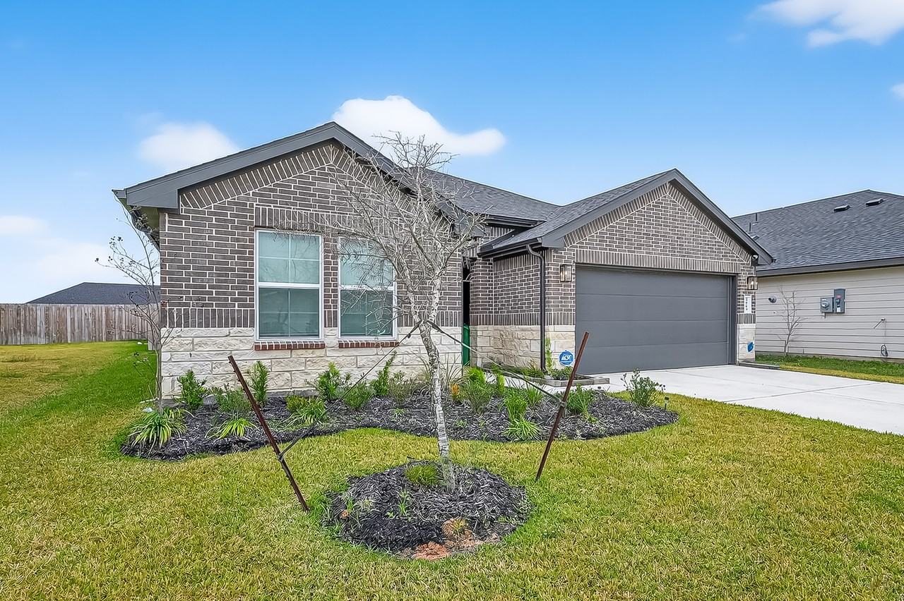 3903 Dodington Ash Dr - Photo 3 of 46