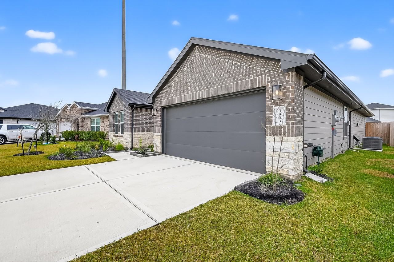 3903 Dodington Ash Dr - Photo 6 of 46