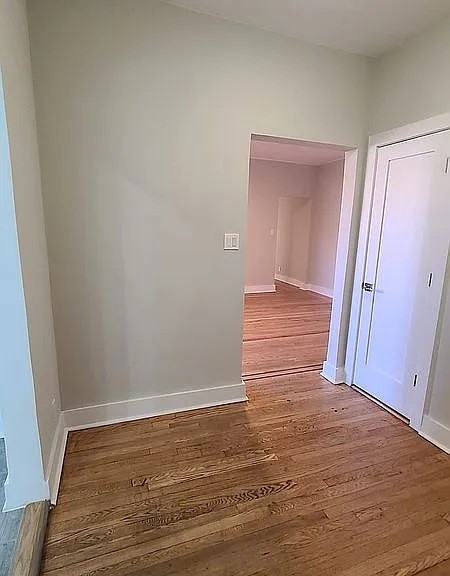 3534 84th St #E1 - Photo 3 of 7