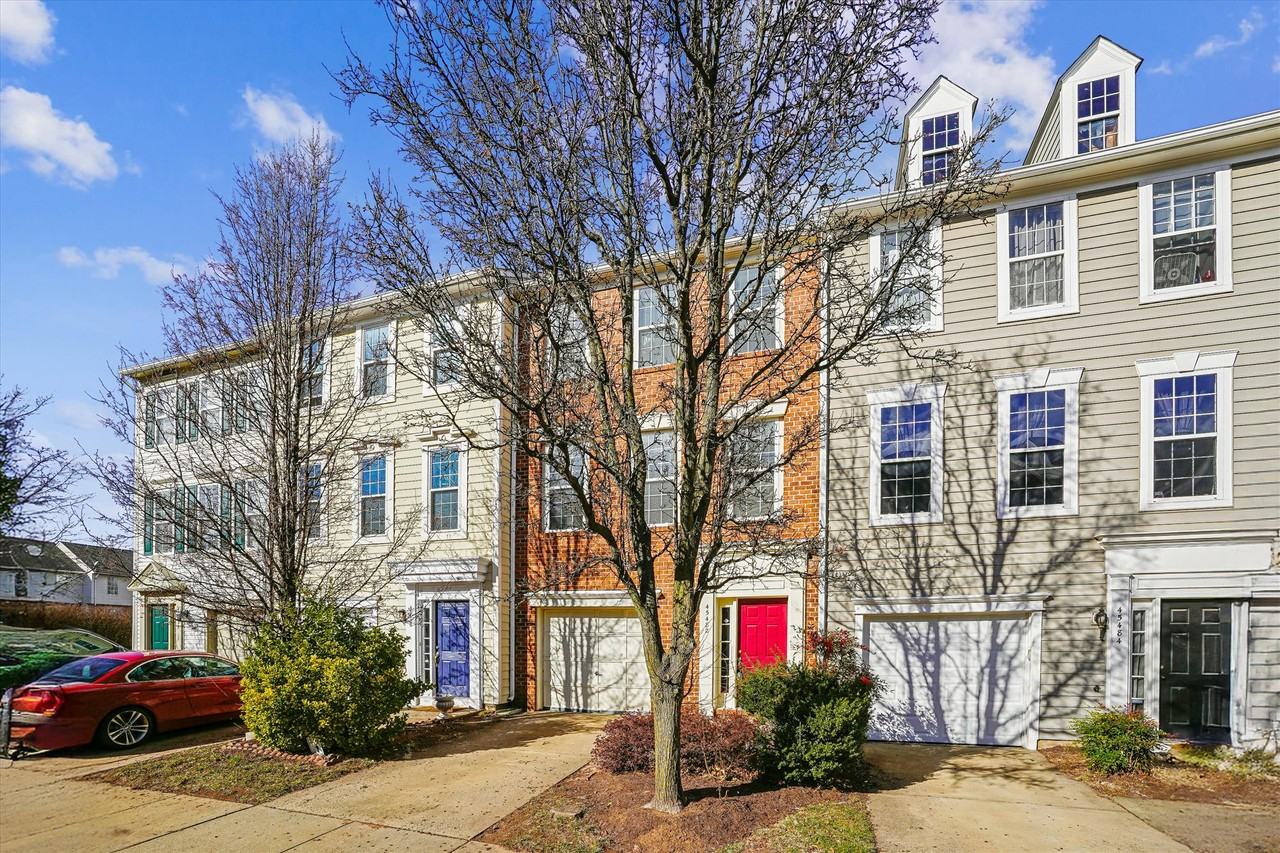 45482 Pine Trail Ter - Photo 2 of 42