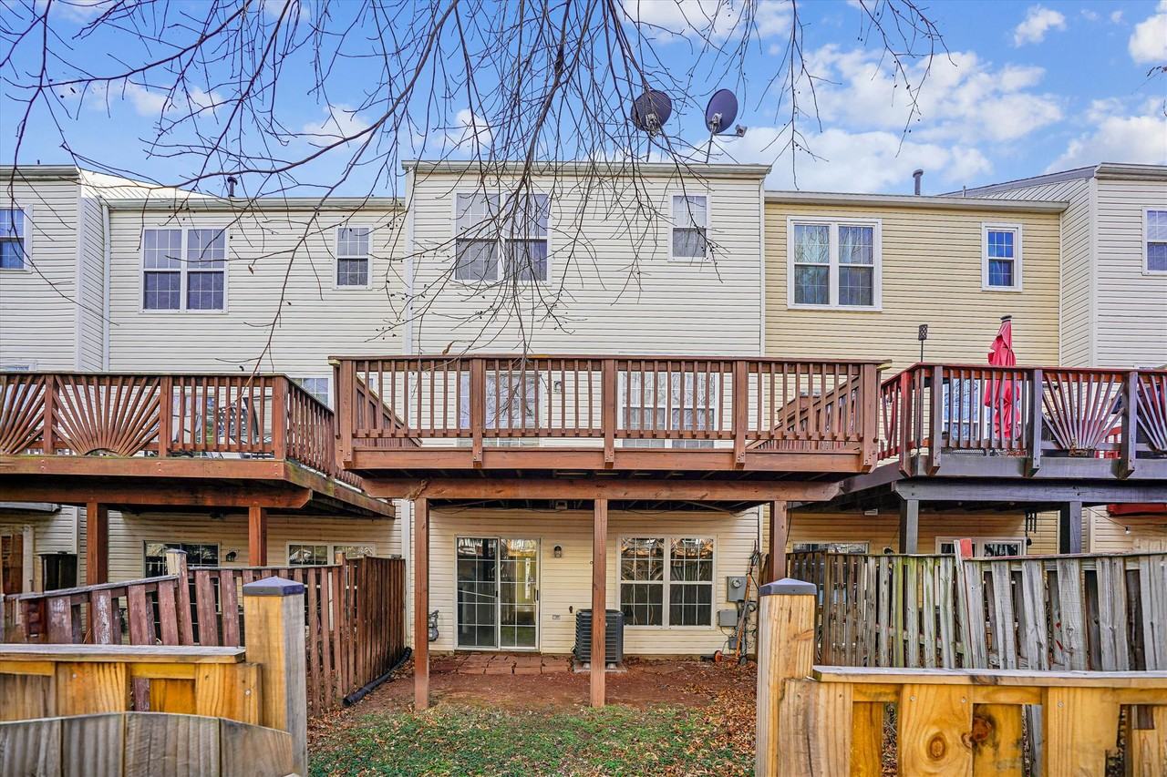 45482 Pine Trail Ter - Photo 3 of 42