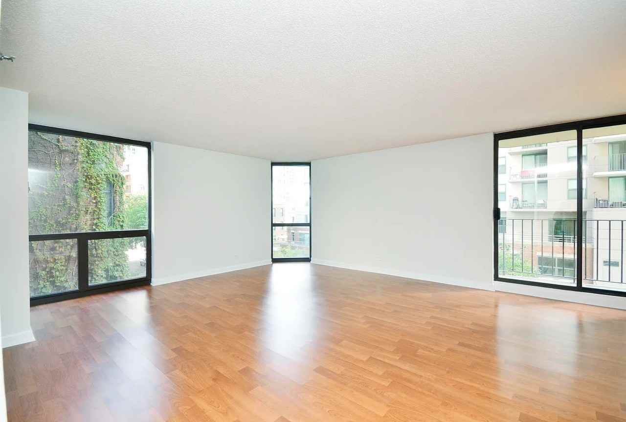 70 W Huron St #308 - Photo 5 of 24