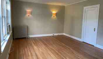 featured image of 85 N Broadway #1