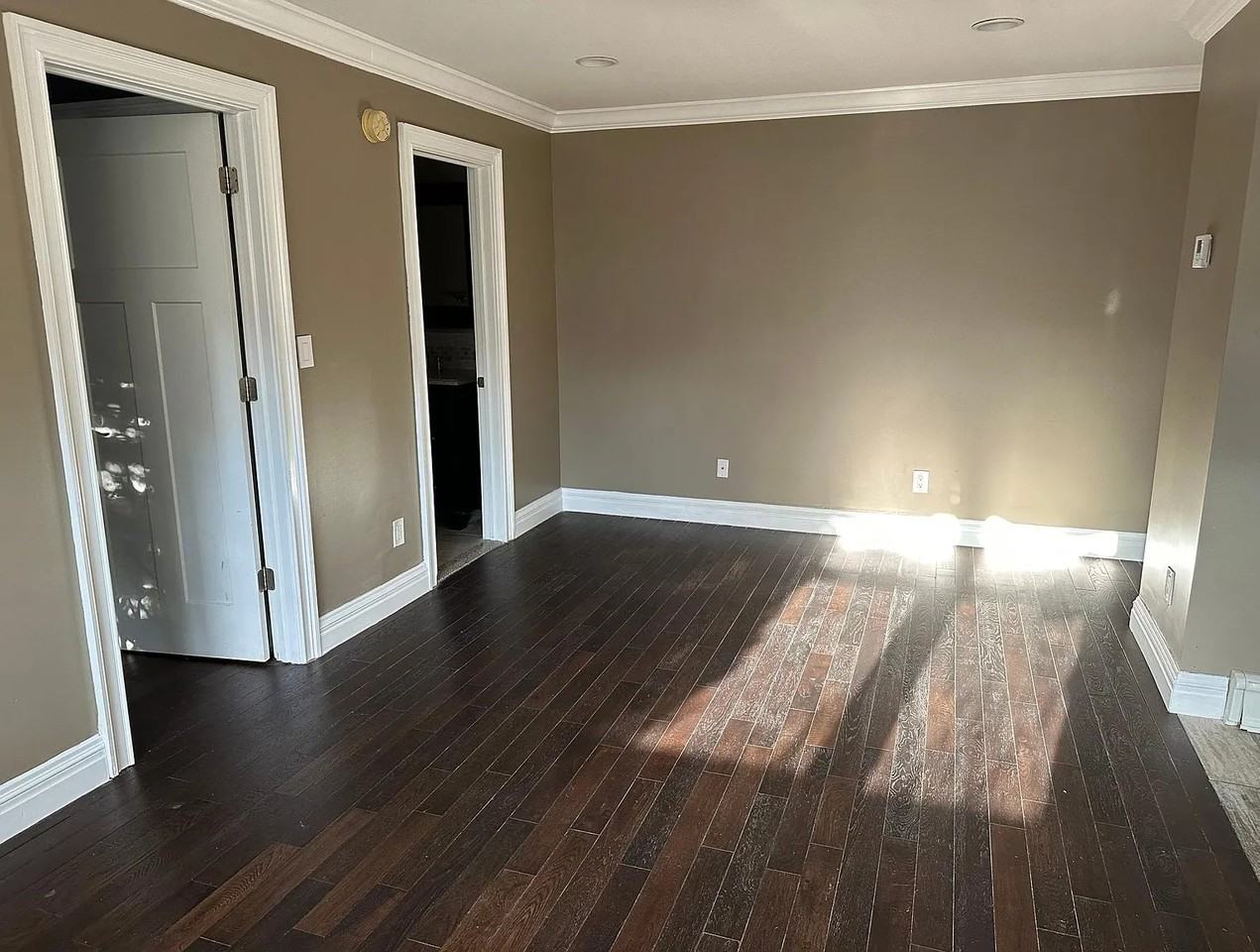 147 Fairharbor Dr #147 - Photo 4 of 10