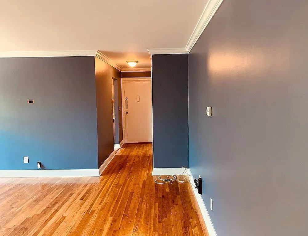 235 N Middletown Rd #H - Photo 3 of 7