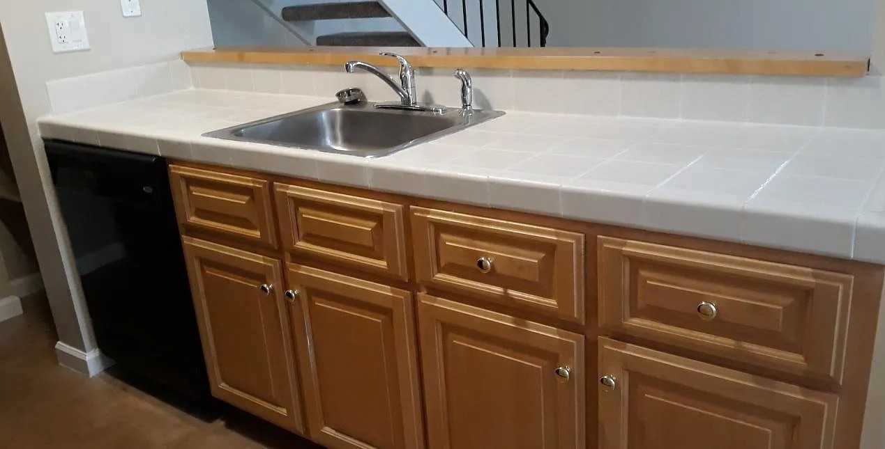 240 Breuner Dr #2 - Photo 3 of 22