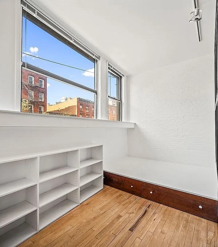 151 Grand St #2 - Photo 3 of 6