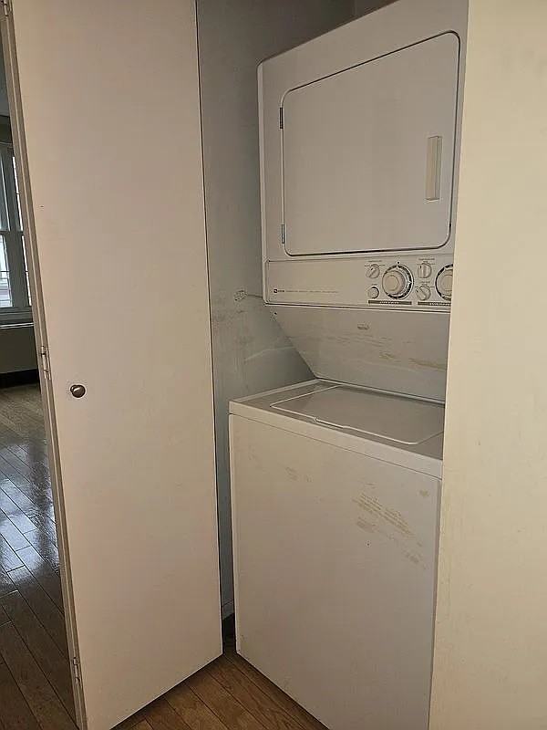 65 Oceana Dr E #5C - Photo 7 of 16