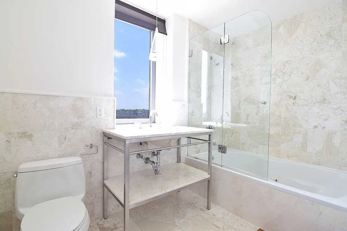 346 Coney Island Ave #904 - Photo 5 of 6