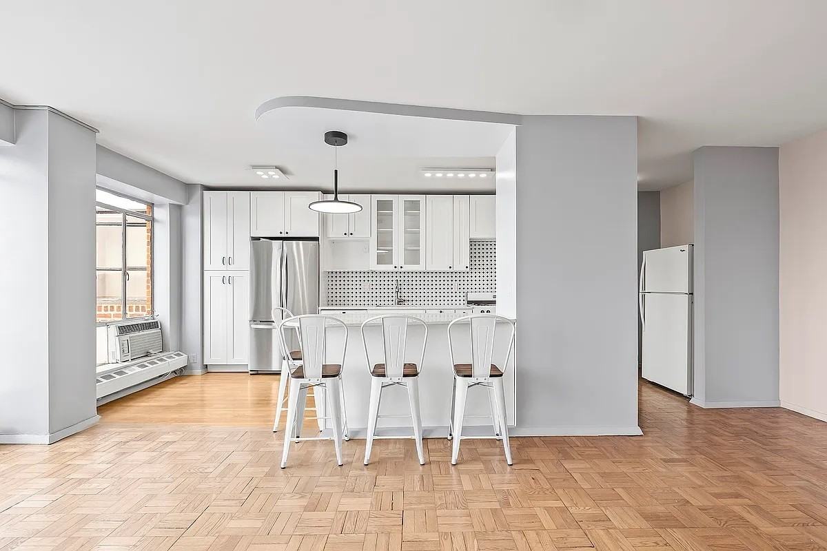 2727 Palisade Ave #16AB - Photo 3 of 23