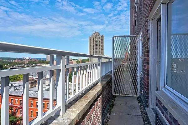 3131 Grand Concourse #9A - Photo 6 of 9