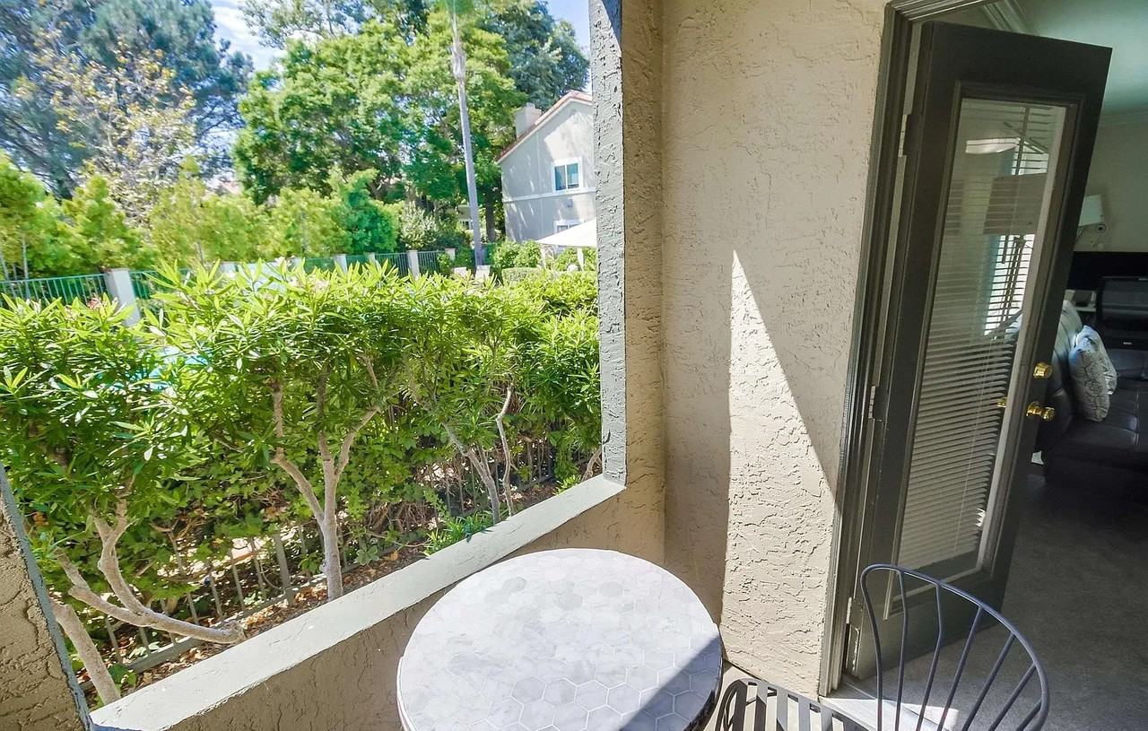 7555 Charmant Dr #1103 - Photo 5 of 9