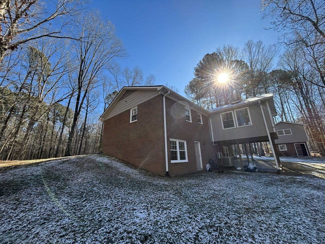 6229 Guess Rd - Photo 4 of 46