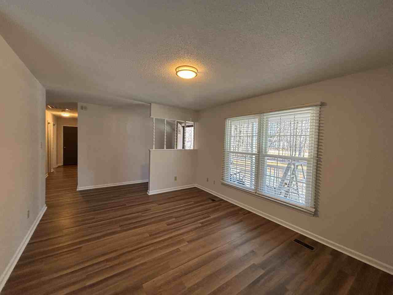 6229 Guess Rd - Photo 7 of 46