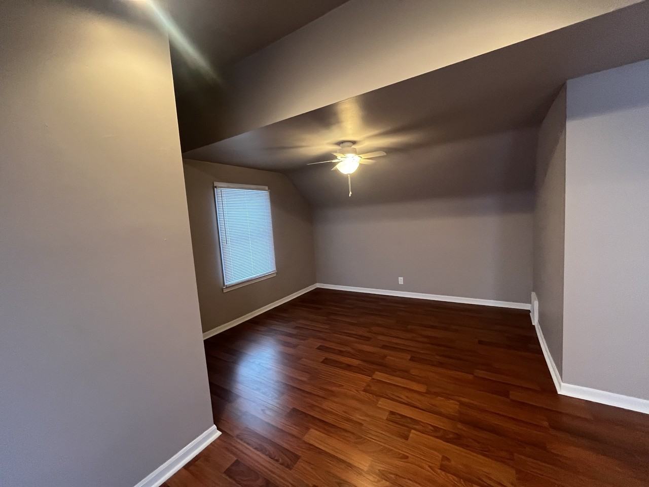 1308 Princeton Rd - Photo 7 of 15