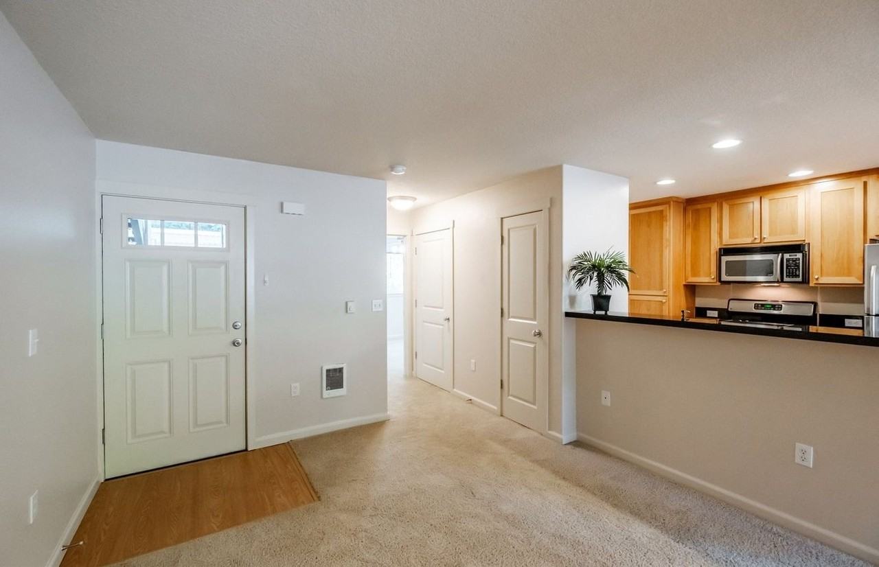 6298 Sw Grand Oaks Dr #A101