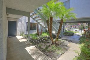 featured image of 4880 Sandyland Rd #32