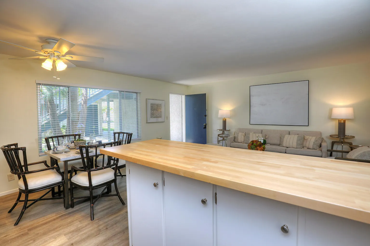 4880 Sandyland Rd #32 - Photo 5 of 12