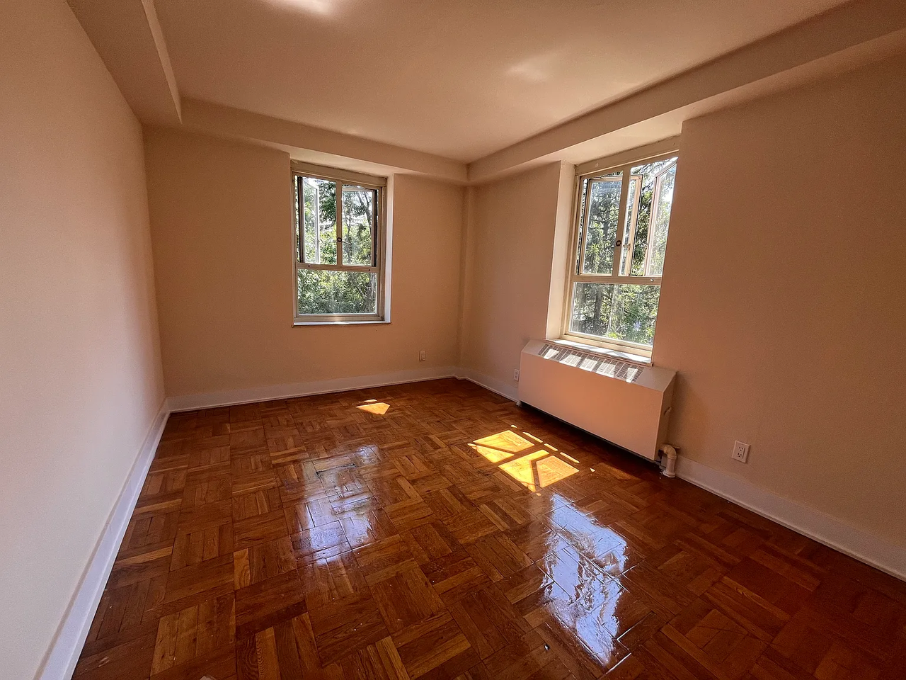 19666 69th Ave #E - Photo 5 of 8