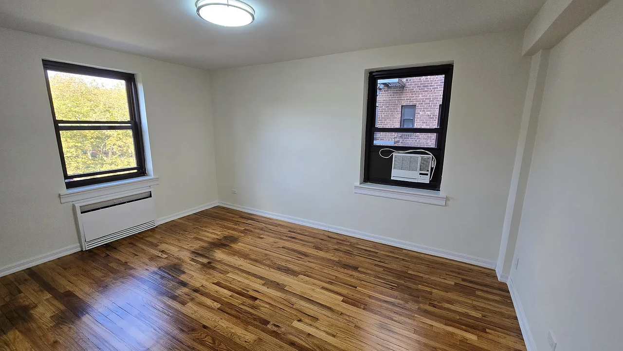 21207 75th Ave #2J - Photo 3 of 6