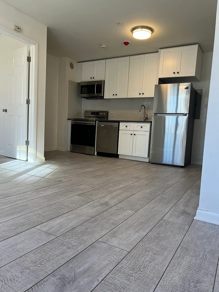 366 Stockton St #4AG - Photo 6 of 7