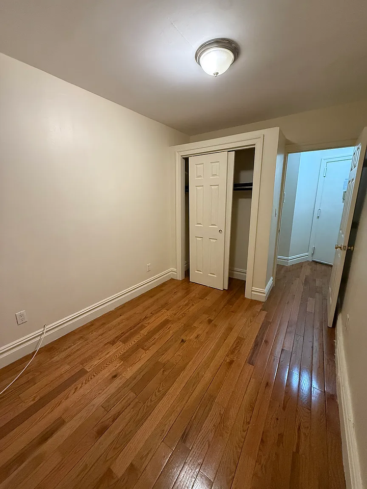 754 Coster St #3G - Photo 2 of 10