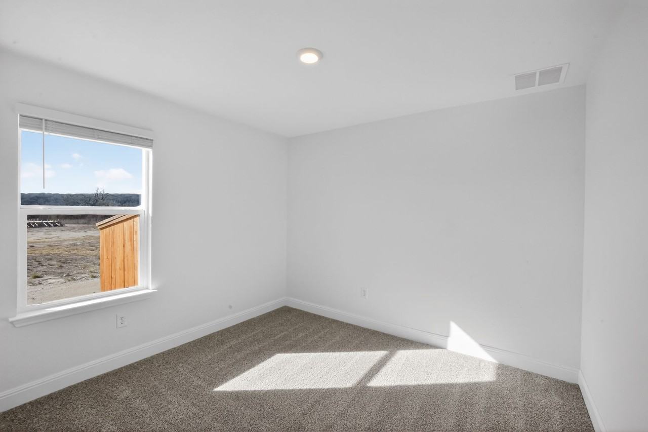 289 Rivers Edge Dr - Photo 7 of 16