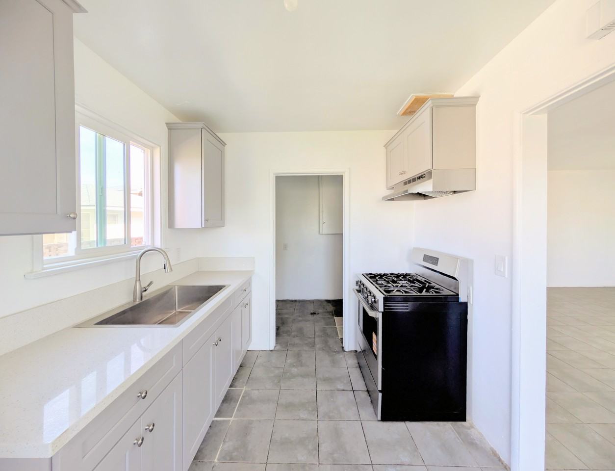 865 N Glassell St #NA - Photo 6 of 14