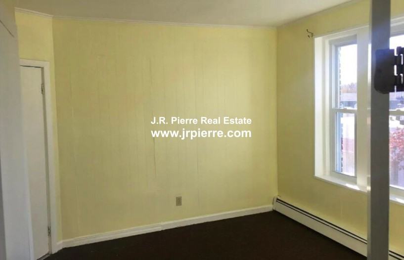 509 Medford St #3 - Photo 2 of 4