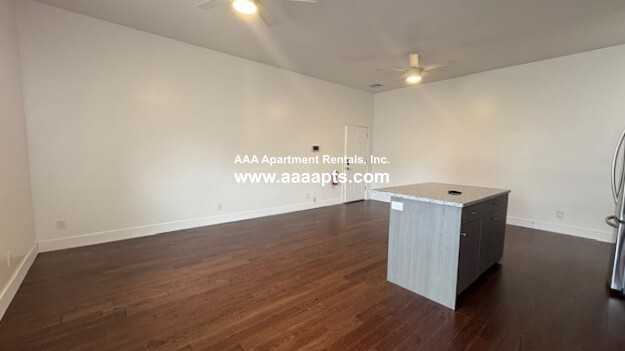 Bow St #C - Photo 5 of 12