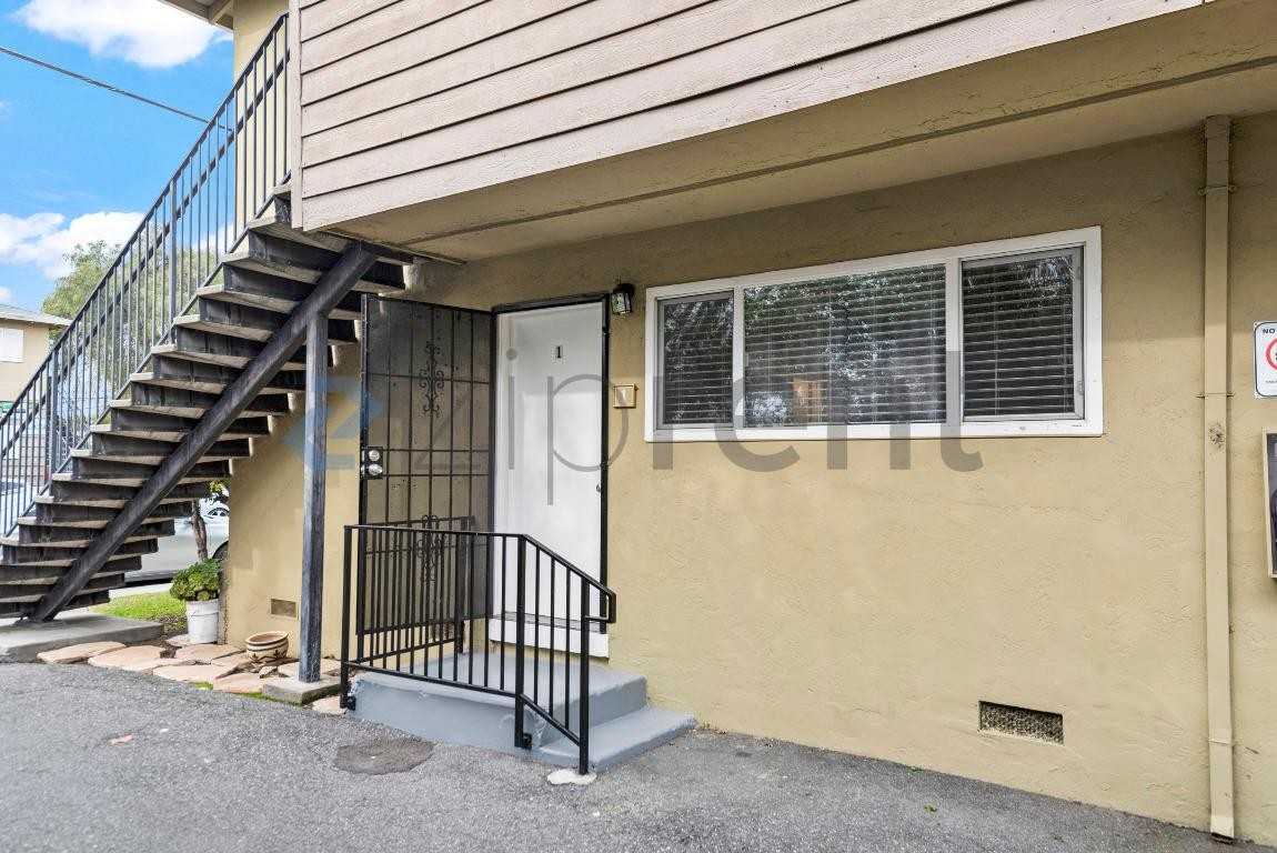 1371 Vía Dondera #1 - Photo 2 of 18