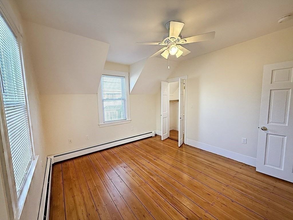 39 Hall Pl #39 - Photo 7 of 17