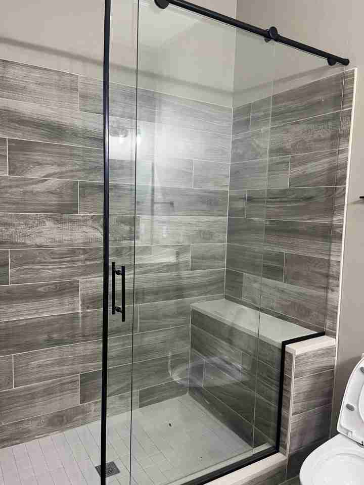 2121 Broome St - Photo 7 of 10