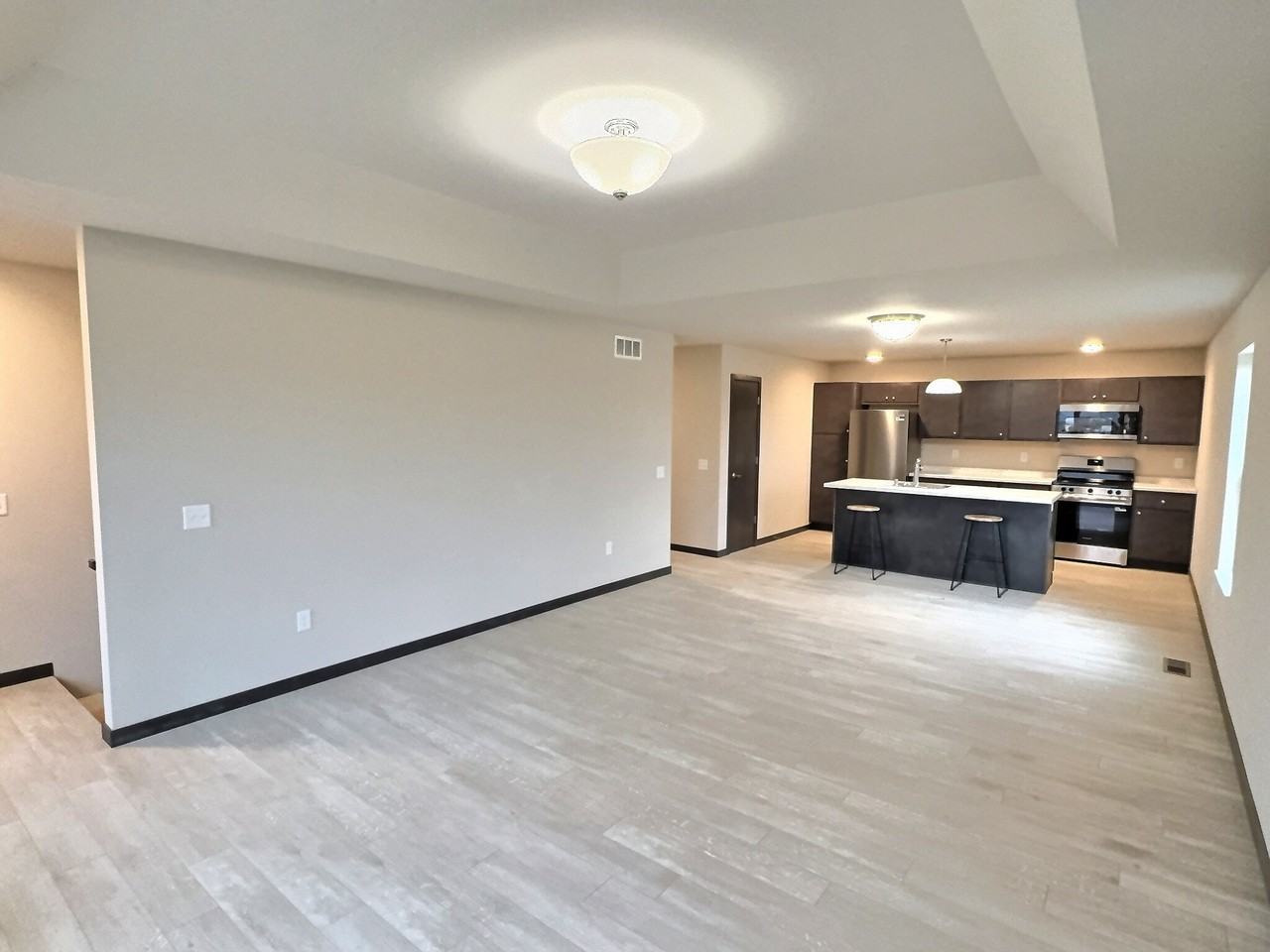 1512 Wedgewood Dr #NA - Photo 4 of 18