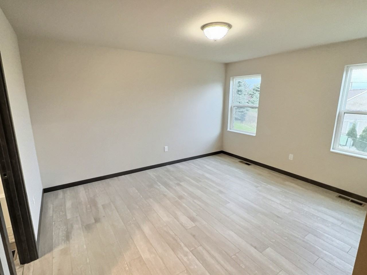 1512 Wedgewood Dr #NA - Photo 5 of 18