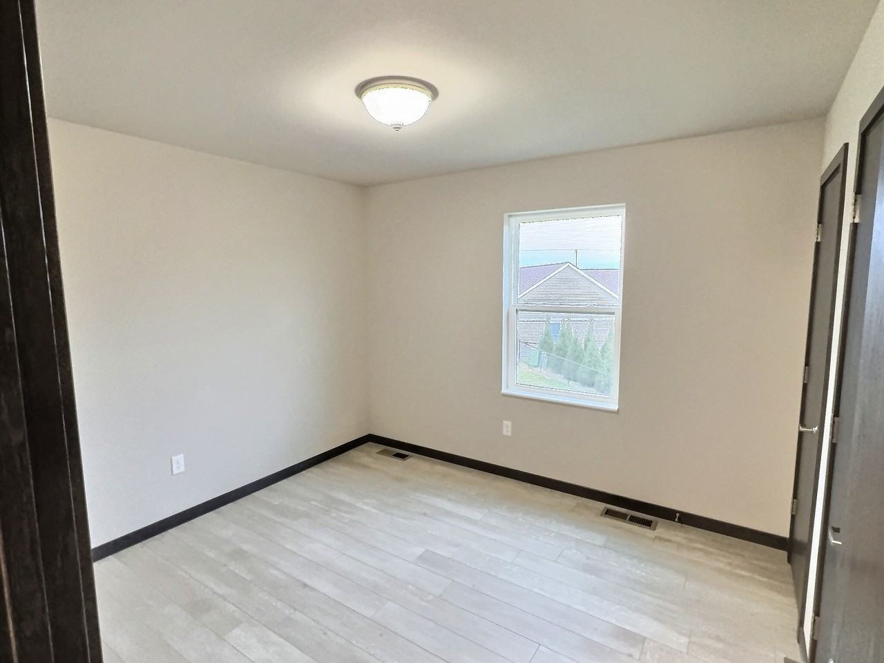 1512 Wedgewood Dr #NA - Photo 7 of 18