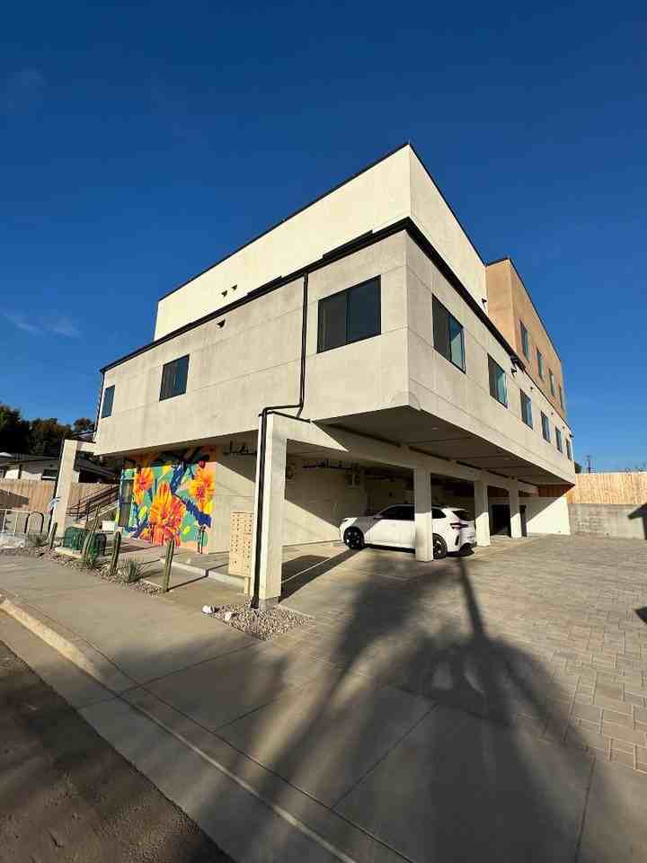 LIV @ Siesta - Photo 7 of 50