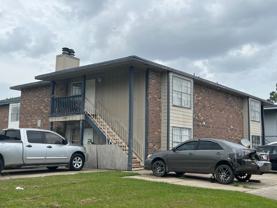 111 Limoges St - Photo 1 of 1