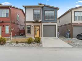 featured image of 1850 Hugh Allan Dr #128