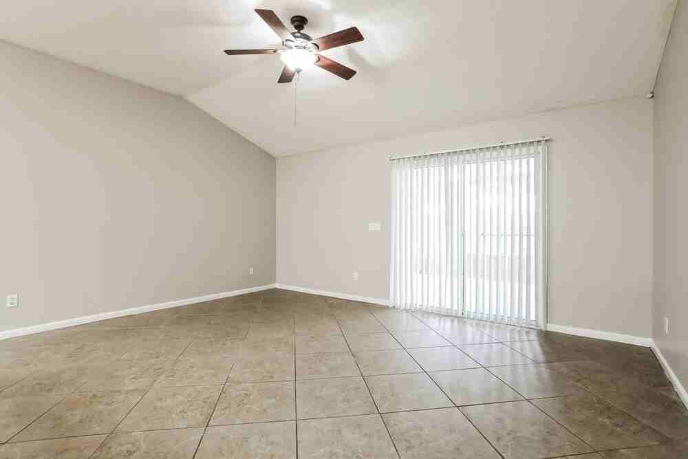 1166 Calla Glen Ln - Photo 5 of 17
