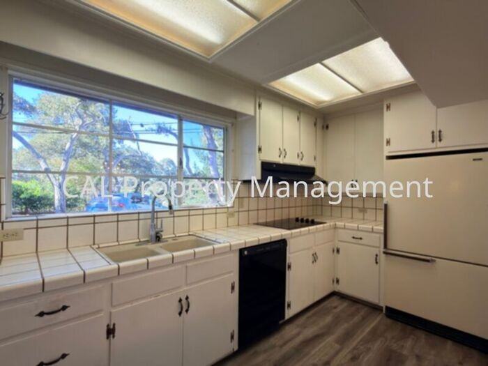 1043 Ortega Rd - Photo 6 of 31